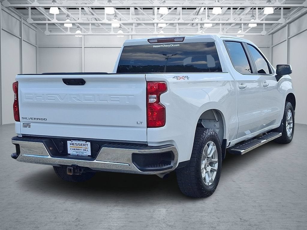 2024 Chevrolet Silverado 1500 LT - Photo 8