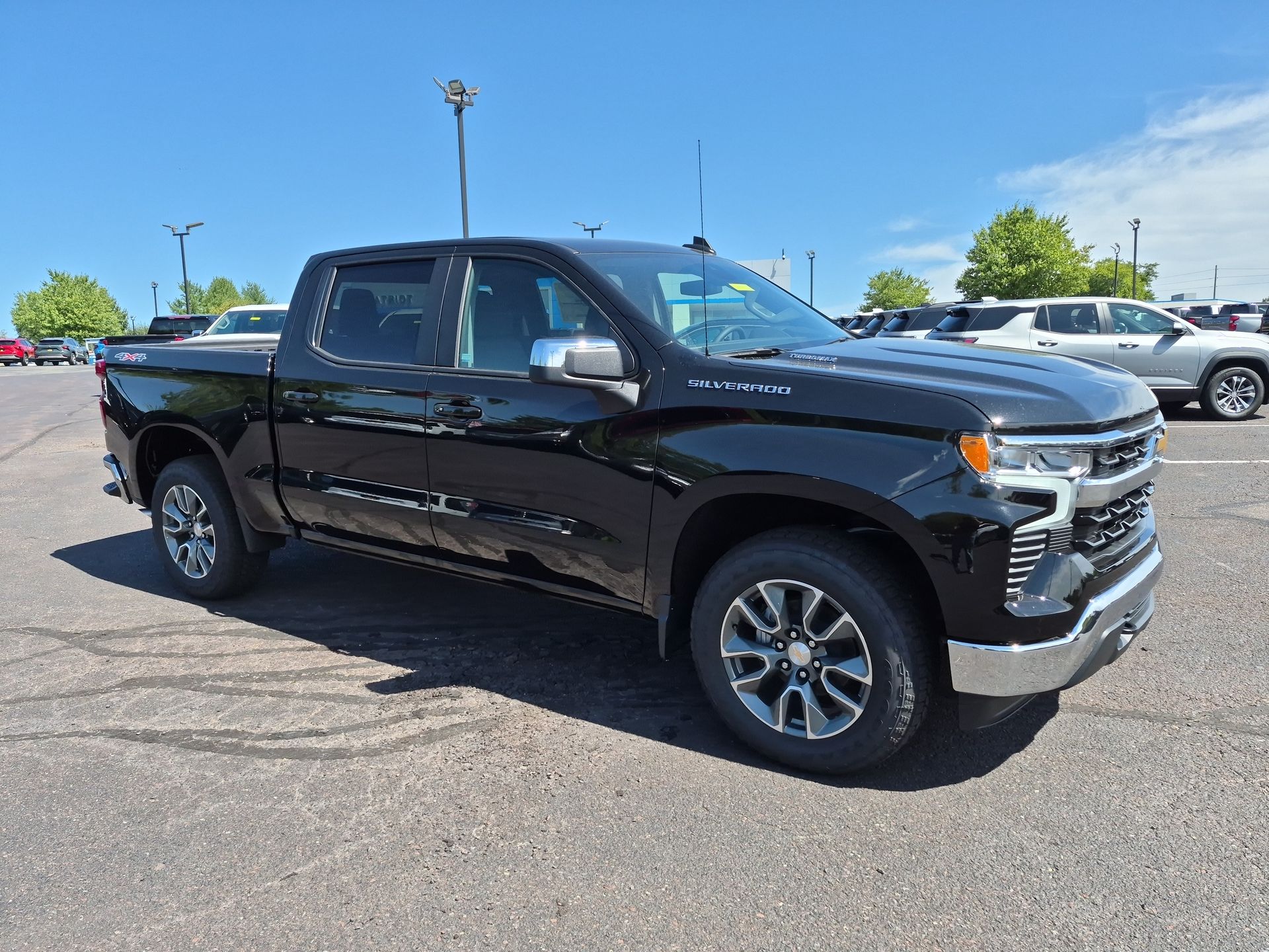 2026 Chevrolet Silverado 1500 LT (2FL)