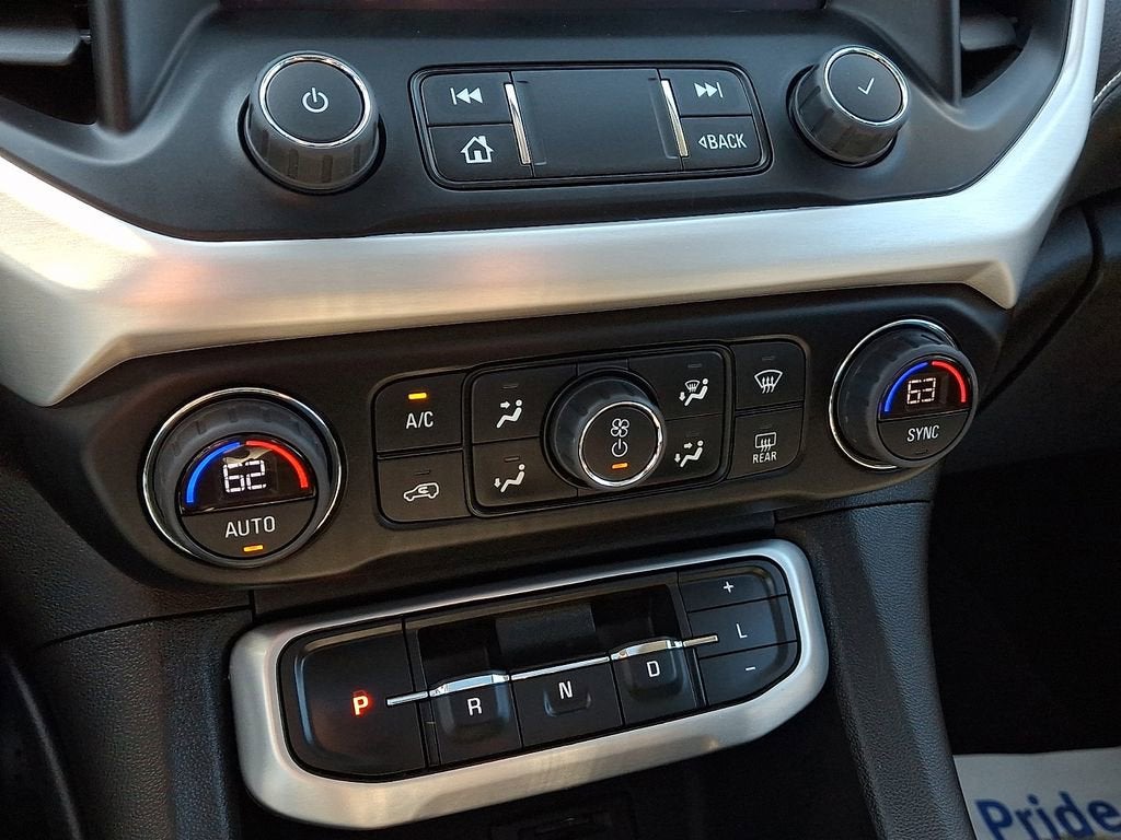 2022 GMC Acadia SLE