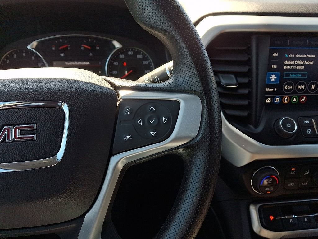 2022 GMC Acadia SLE