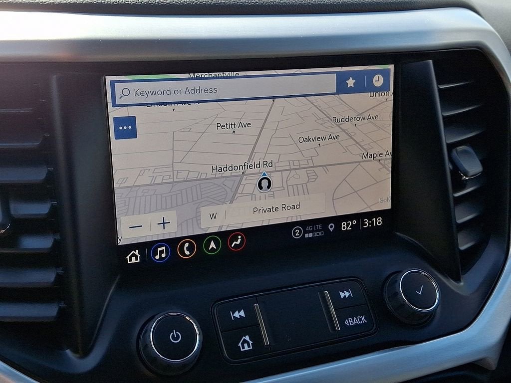 2023 GMC Acadia SLT