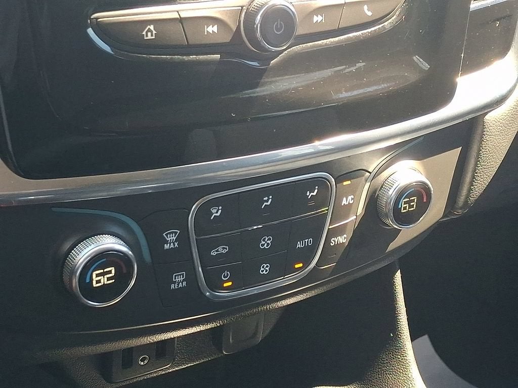 2021 Chevrolet Traverse LS