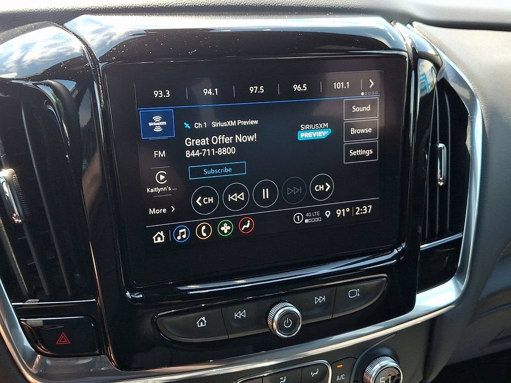 2023 Chevrolet Traverse LT Cloth