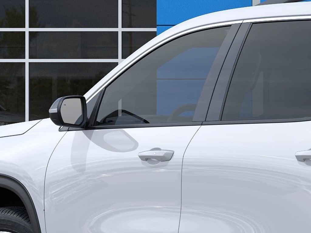 2027 Chevrolet Traverse LT - Photo 13