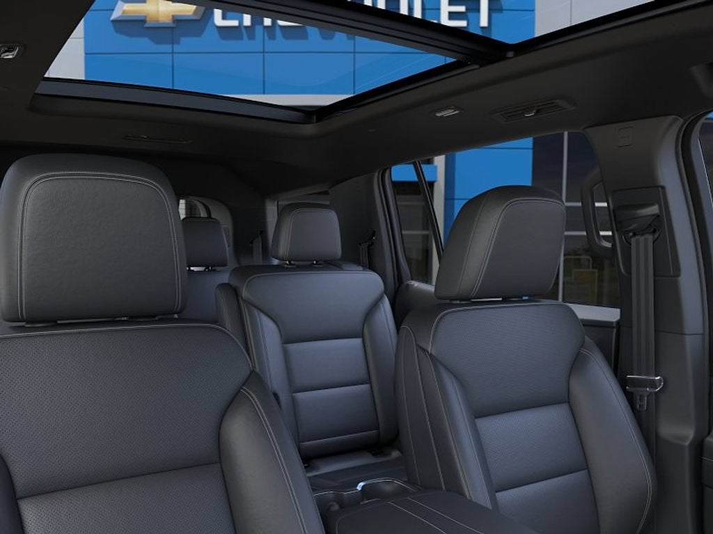 2027 Chevrolet Traverse LT - Photo 25