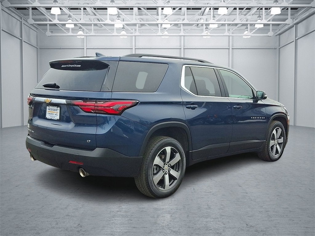 2023 Chevrolet Traverse LT Leather