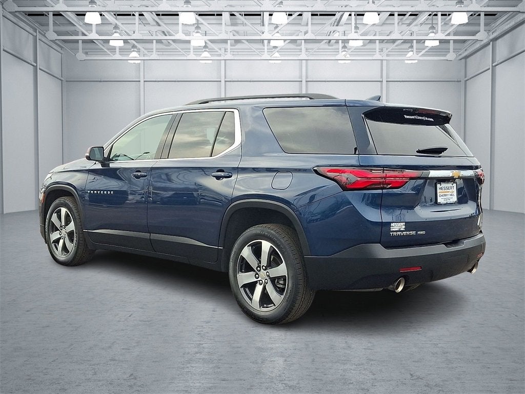 2023 Chevrolet Traverse LT Leather
