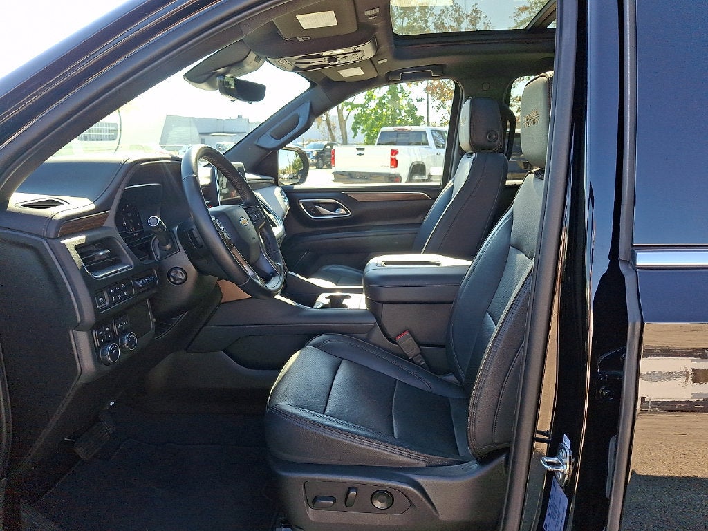 2023 Chevrolet Suburban High Country - Photo 15
