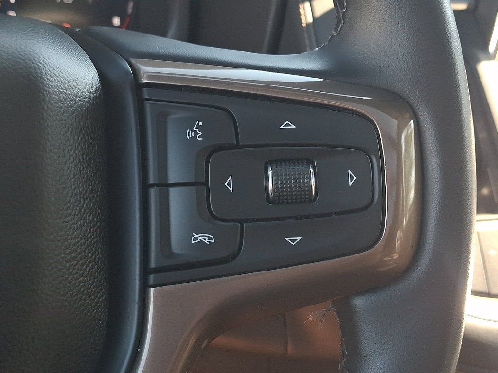 2023 Chevrolet Suburban High Country - Photo 24
