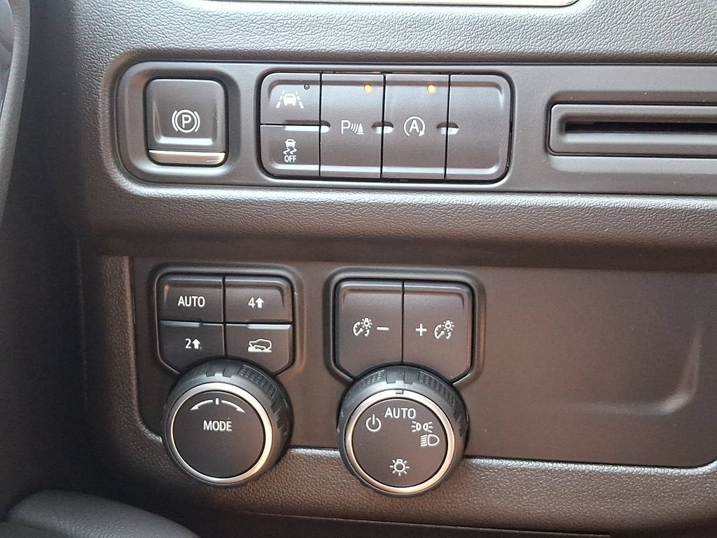 2023 Chevrolet Tahoe LT - Photo 28