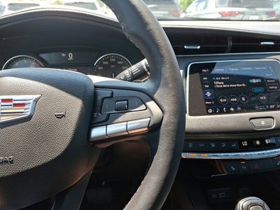 2023 Cadillac XT4 Luxury