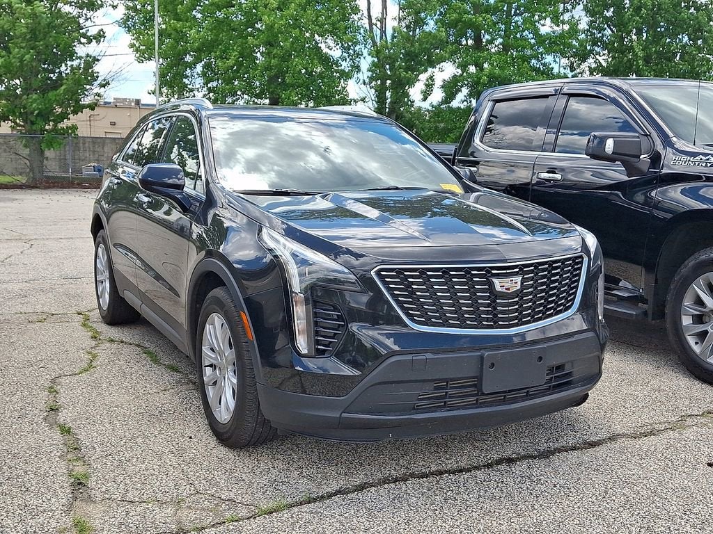 2023 Cadillac XT4 Luxury