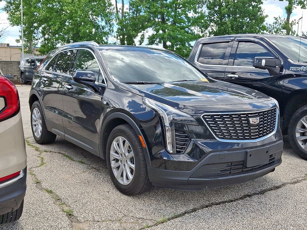 2023 Cadillac XT4 Luxury