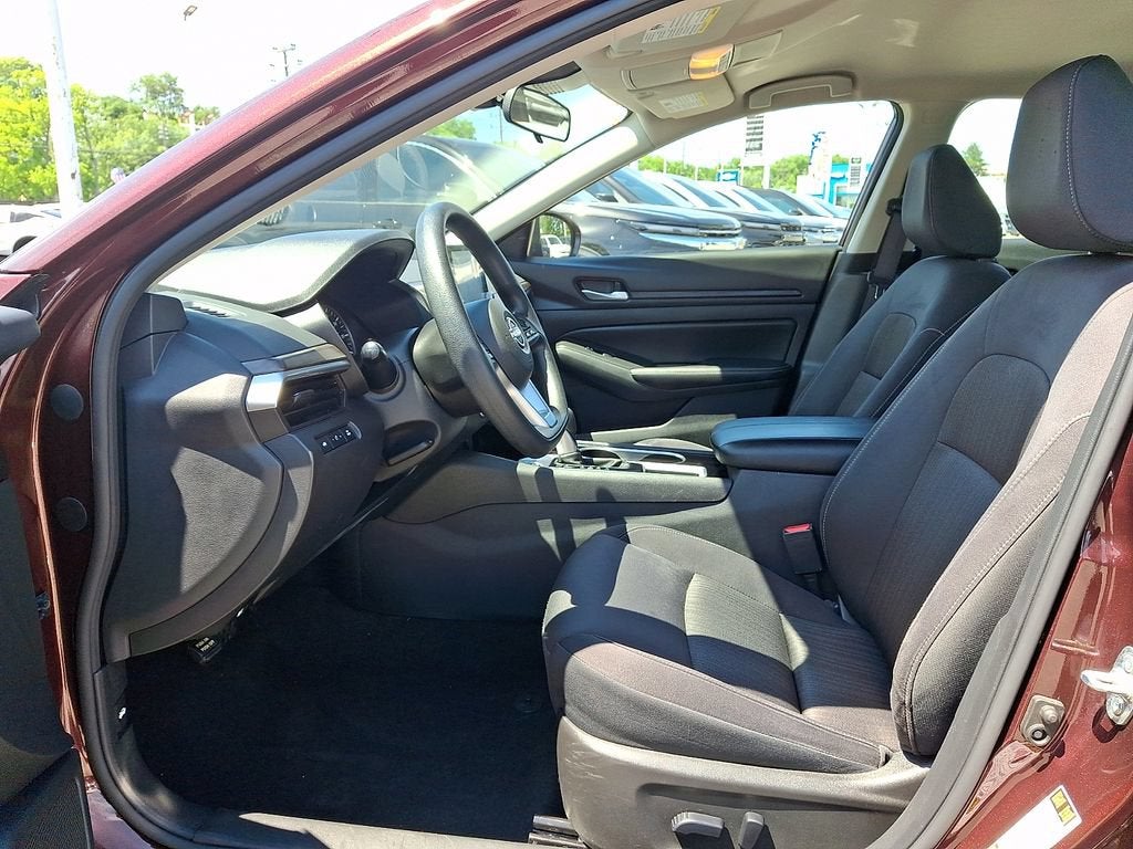 2024 Nissan Altima SV FWD