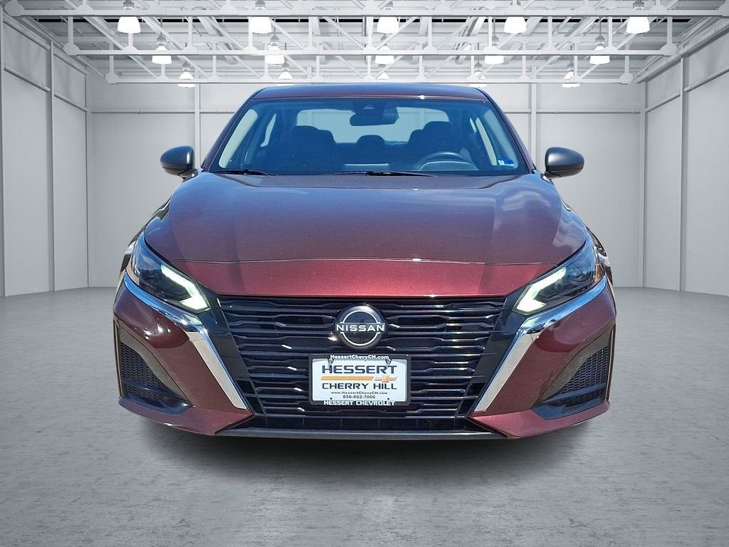 2024 Nissan Altima SV FWD