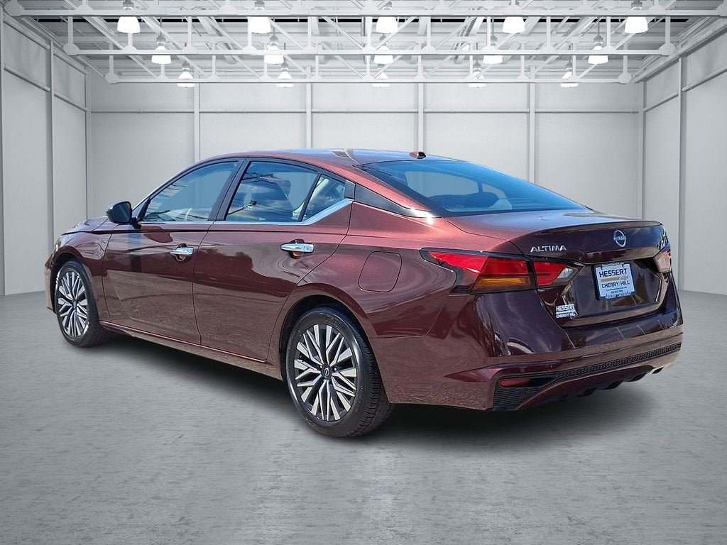 2024 Nissan Altima SV FWD