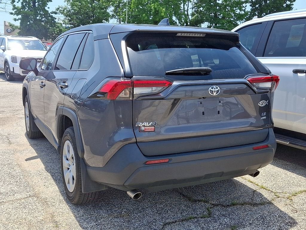 2024 Toyota RAV4 LE