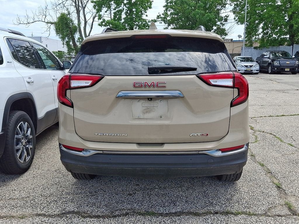 2023 GMC Terrain AT4