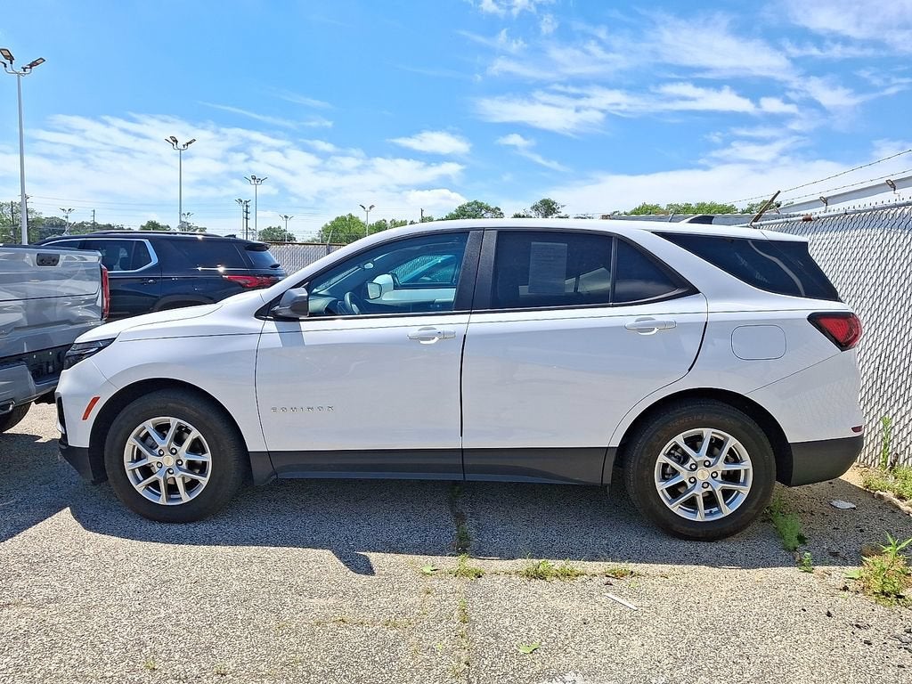 2023 Chevrolet Equinox LS