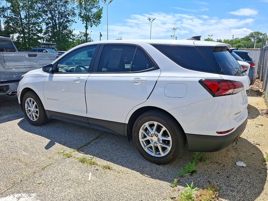 2023 Chevrolet Equinox LS