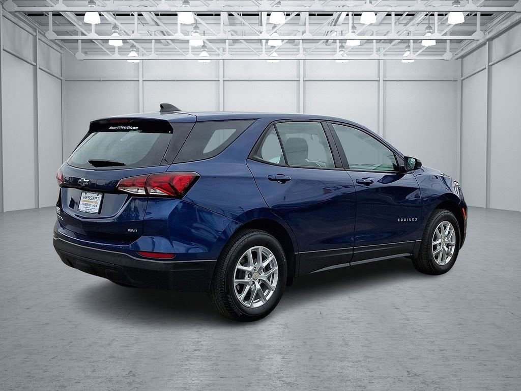 2022 Chevrolet Equinox LS