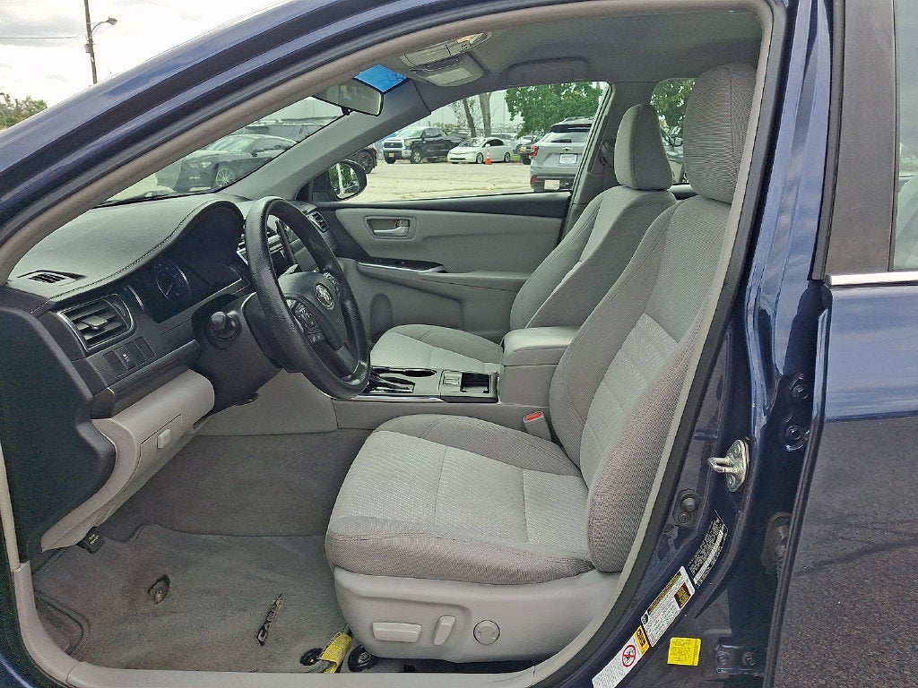 2015 Toyota Camry Hybrid LE
