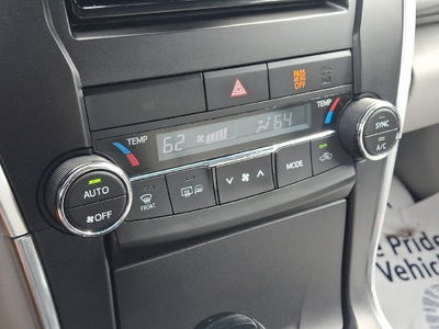 2015 Toyota Camry Hybrid LE