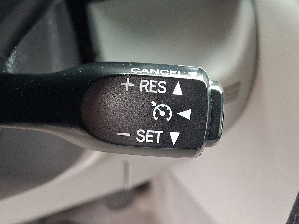 2015 Toyota Camry LE Hybrid - Photo 27