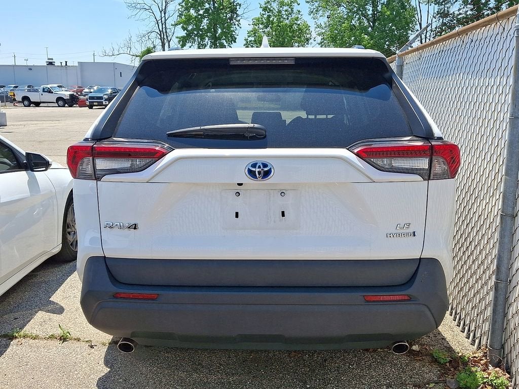 2020 Toyota RAV4 Hybrid LE