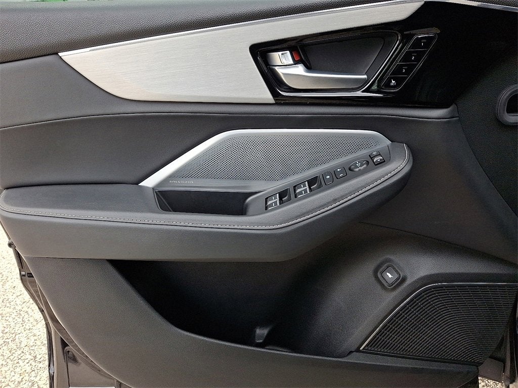 2025 Acura MDX Technology Package