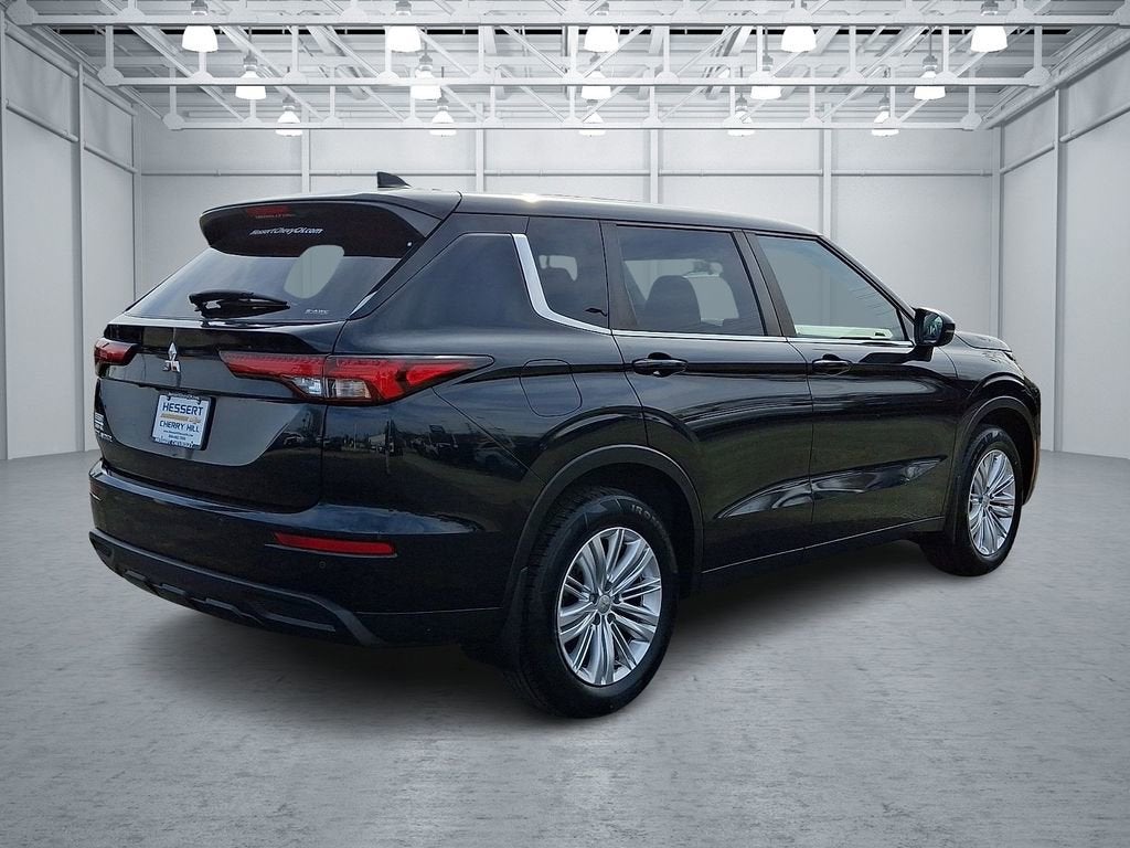 2022 Mitsubishi Outlander ES 2.5 S-AWC