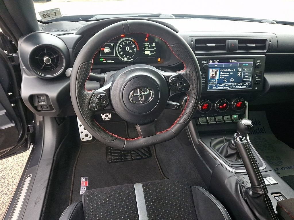 2024 Toyota GR86 Premium