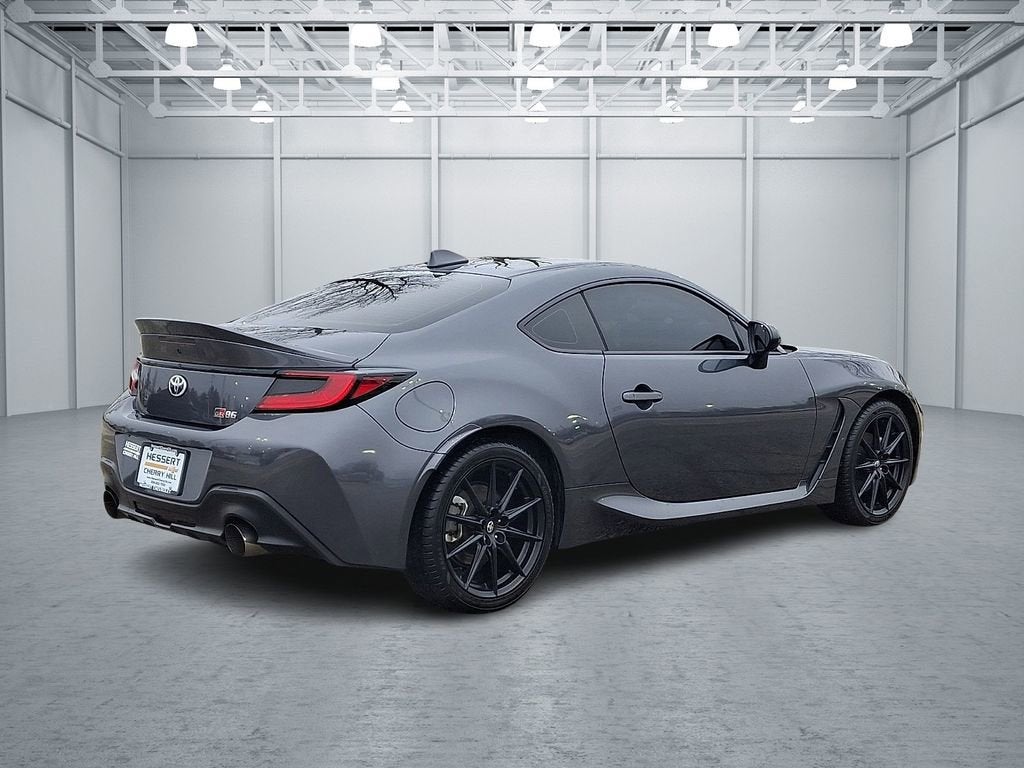 2024 Toyota GR86 Premium