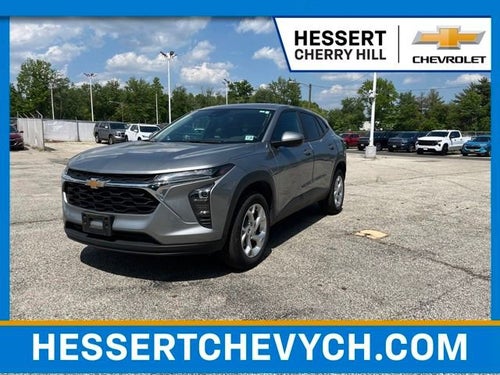 2025 Chevrolet Trax LS