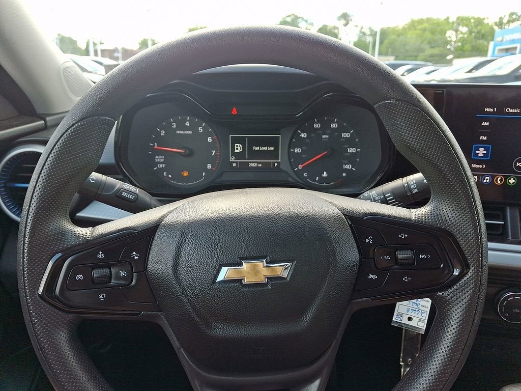 2025 Chevrolet Trax LS