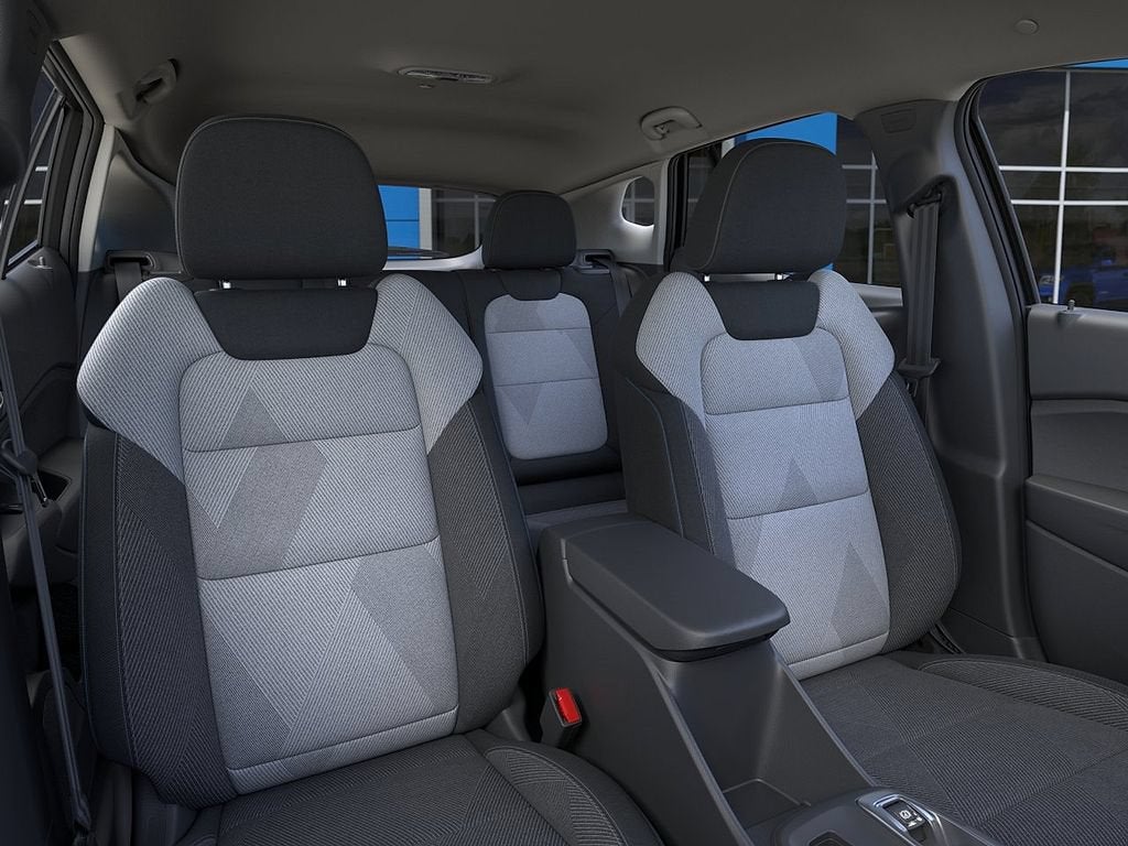 2026 Chevrolet Trax LS - Photo 17