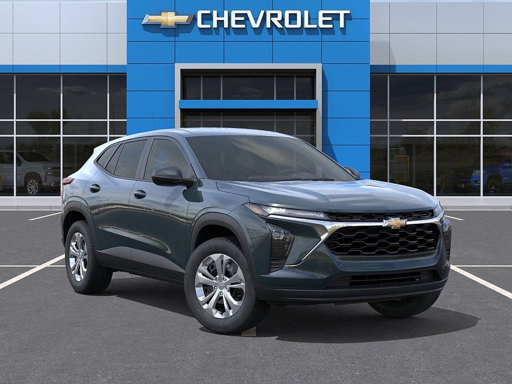 2026 Chevrolet Trax LS - Photo 8