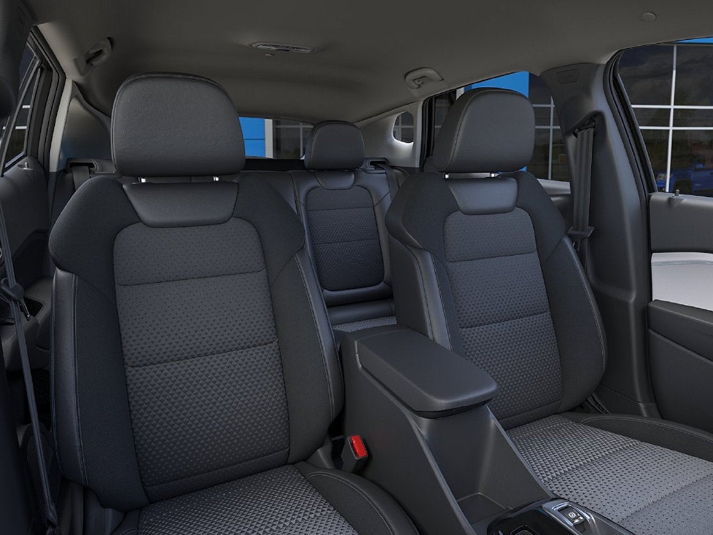 2026 Chevrolet Trax LT - Photo 17