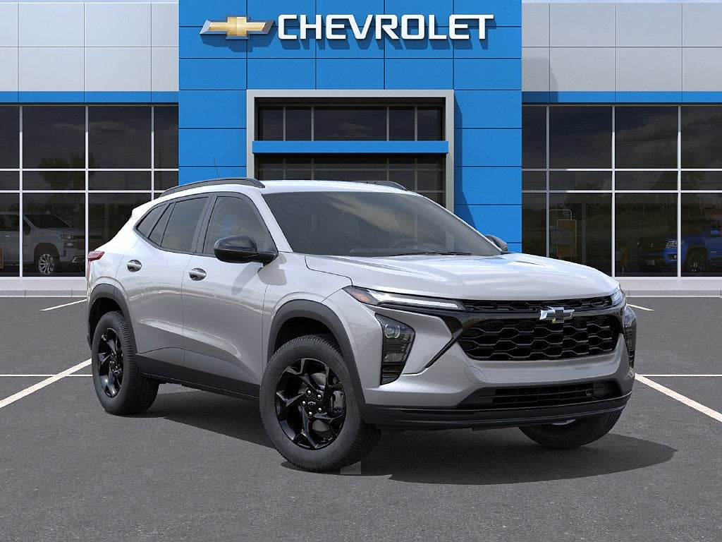 2026 Chevrolet Trax LT - Photo 8