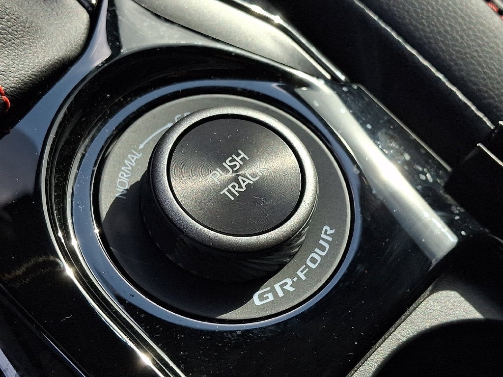 2026 Toyota GR Corolla - Photo 25