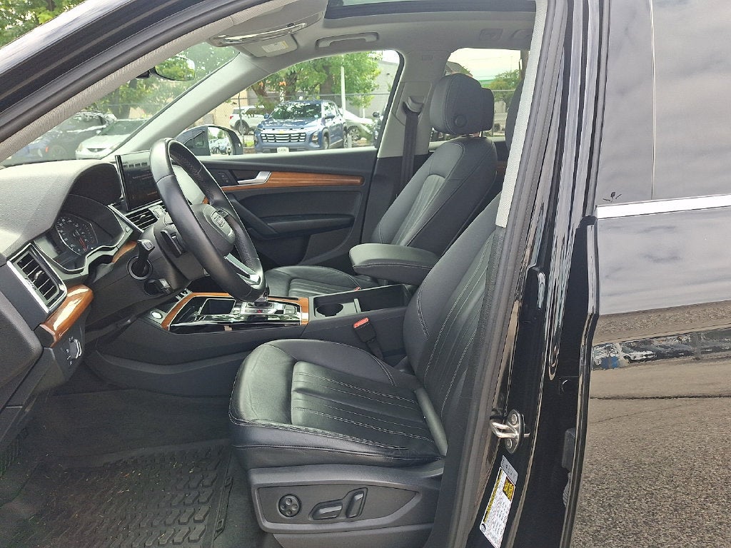 2023 Audi Q5 Premium 40 TFSI quattro S tronic