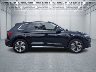 2023 Audi Q5 Premium 40 TFSI quattro S tronic