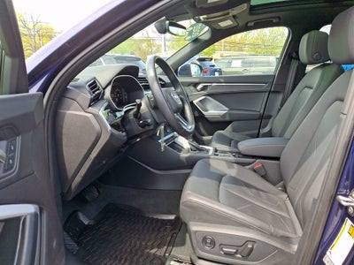 2022 Audi Q3 Premium Plus 45 TFSI S line quattro Tiptronic