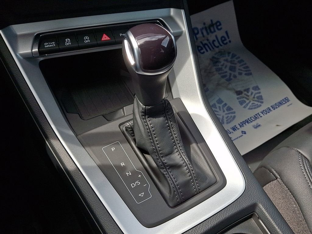2022 Audi Q3 Premium Plus 45 TFSI S line quattro Tiptronic
