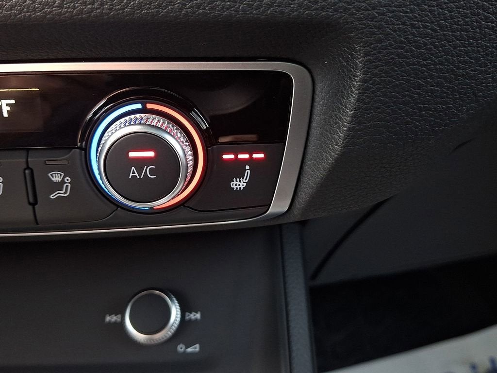 2022 Audi Q3 Premium Plus 45 TFSI S line quattro Tiptronic