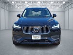 2022 Volvo XC90 T6 Momentum 7 Passenger
