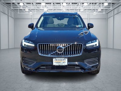 2022 Volvo XC90 T6 Momentum 7 Passenger